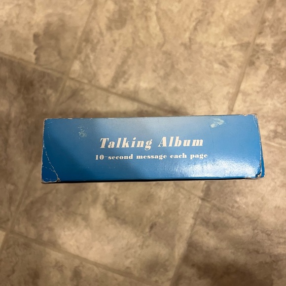 Talking Album - Picture 2 of 6